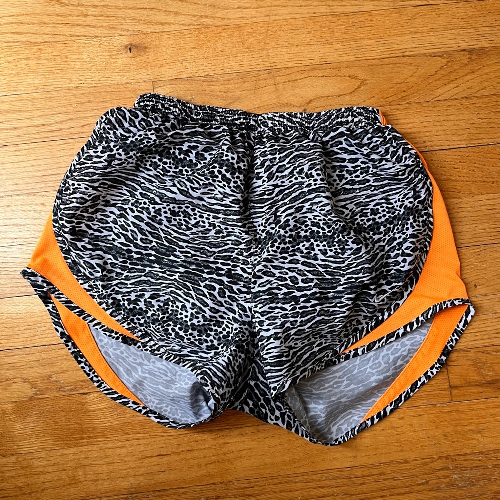 Nike small shirts
